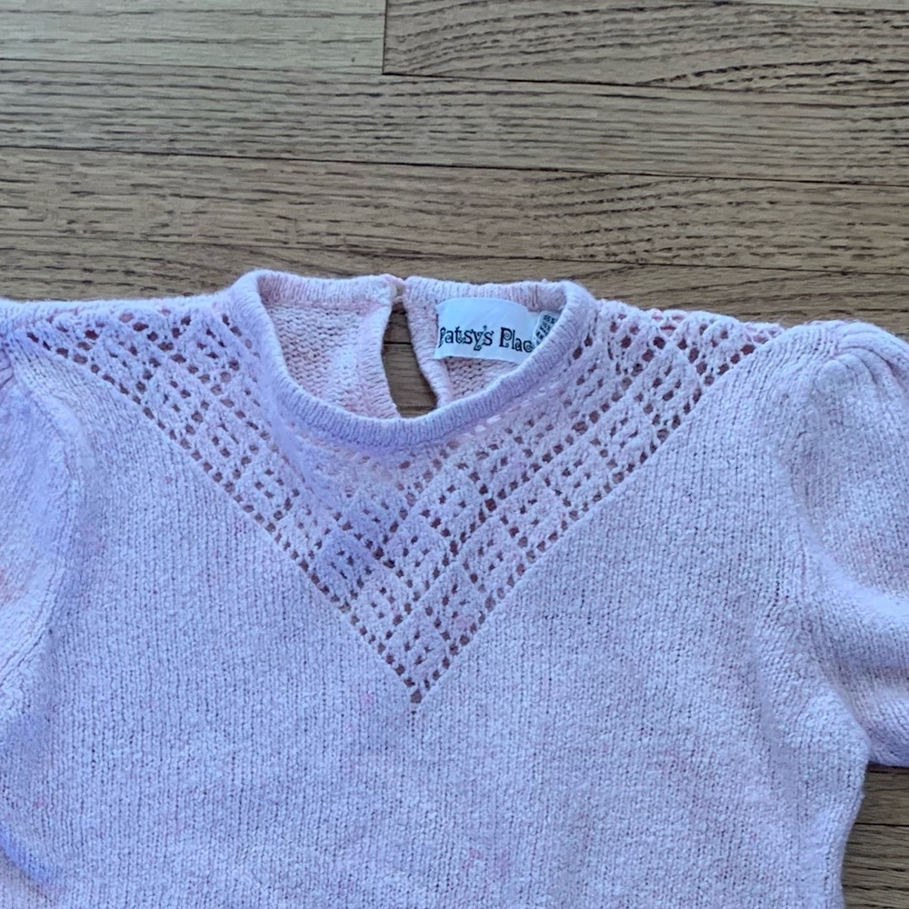 Vtg 80s Baby pink lace knit/open knit sweater (Silk angora blend) in XS. - Picture 2 of 11